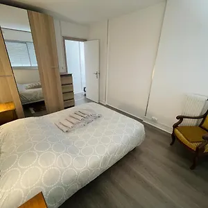Tour Eiffel Cambronne 3 Appartement